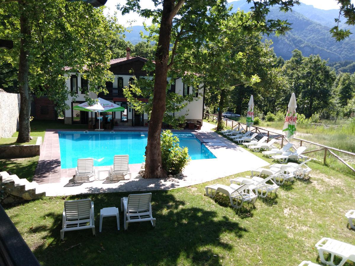 Complex Magic Of The Rhodopes Hotel Bacskovo Kültér fotó