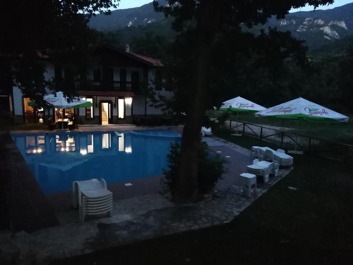 Complex Magic Of The Rhodopes Hotel Bacskovo Kültér fotó